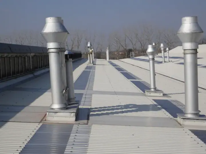 Copertura capannone industriale, realizzazione MB Coperture Group