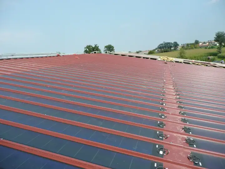 Copertura capannone industriale, realizzazione MB Coperture Group